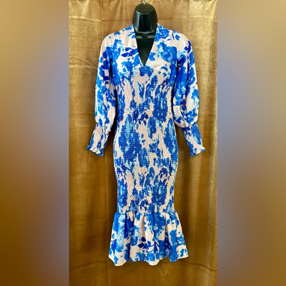 Form fitting dress